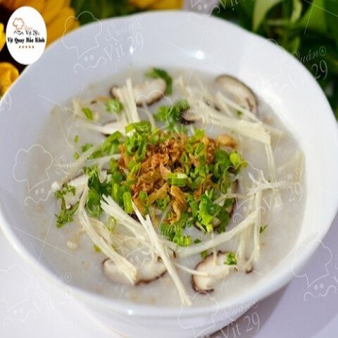 Cháo vịt Hà Nội thơm ngon