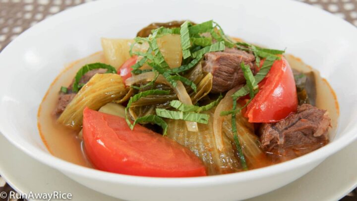 Beef Shank and Pickled Mustard Greens Soup Canh Dua Chua