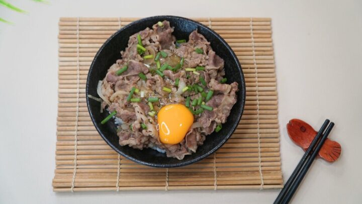 Com gyudon