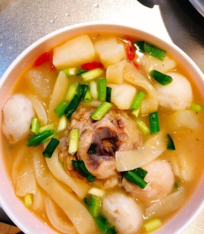 banh canh nE1BAA5u chan gio khoai sE1BB8D recipe main photo