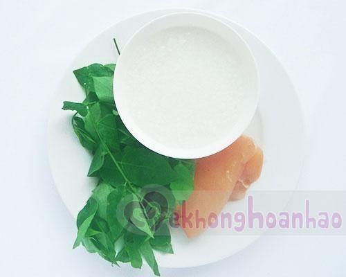 Nguyên liệu chính chuẩn bị cách nấu bột rau ngót cho trẻ ăn dặm