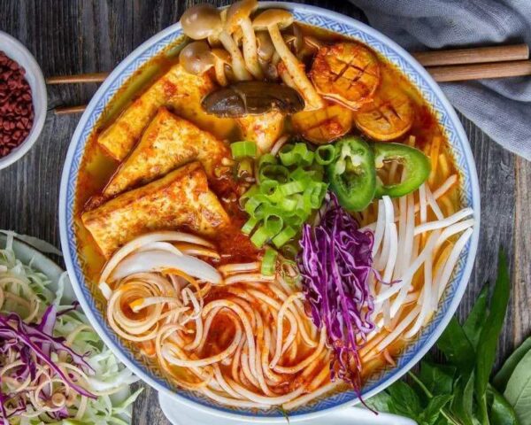 cach nau bun bo hue chay 3