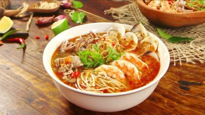 cach nau bun thai chua cay dam da chuan vi tu goi sot tom yum 202203161411037407