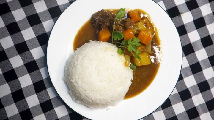 cach nau ca ri bo kieu nhat cuc de cho bua an them ngon mieng avt 1200x676 1