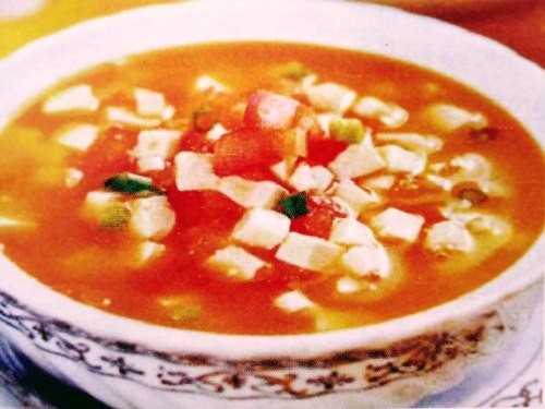 Món canh chay đậu hủ nấu cà chua thanh mát, bổ dưỡng cho bữa ăn gia đình