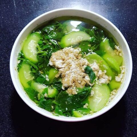 Canh mướp cua đồng thơm ngon, bổ dưỡng cho bữa cơm gia đình