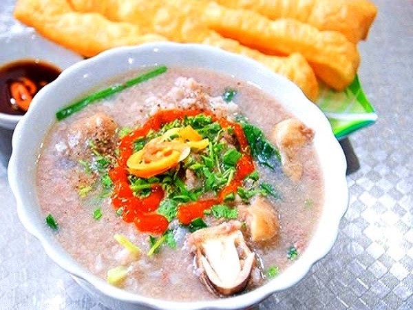 Cháo Quảng ngon, món ăn truyền thống bổ dưỡng của người Hoa