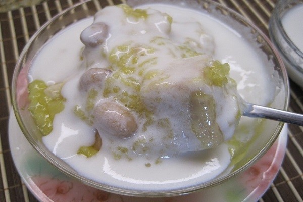 Chè khoai môn đậu xanh truyền thống, món ăn vặt được yêu thích