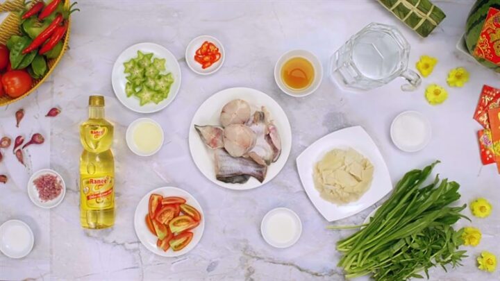 Nguyên liệu chính chuẩn bị cho món cá lăng nấu măng chua