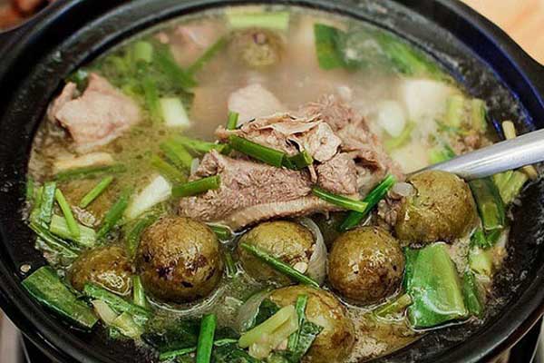 Cách Làm Lẩu Vịt Om Sấu Chuẩn Vị Miền Bắc Thơm Ngon Đậm Đà 2 vit om sau dam da huong vi