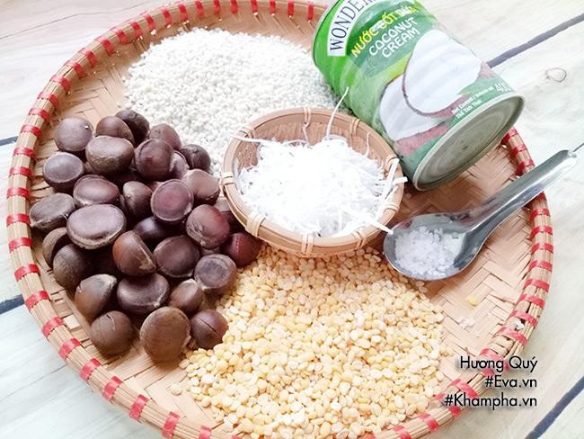 Xôi hạt dẻ đậu xanh cốt dừa béo bùi cho cả nhà ăn sáng với các nguyên liệu đã chuẩn bị